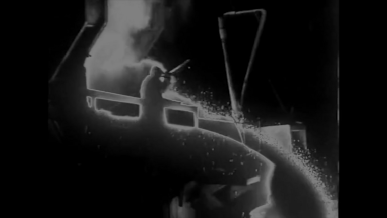 A video still from Getong Wang's thesis film